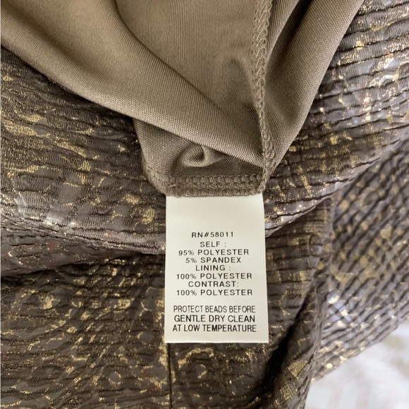 David Meister | Embroidered Cap Sleeve Cocktail Dress | Size 8 - Picture 15 of 15